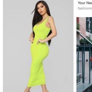 2 fashion nova dresses XL NWT